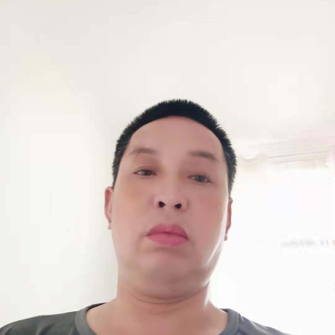 幸福板凳追求人生的照片
