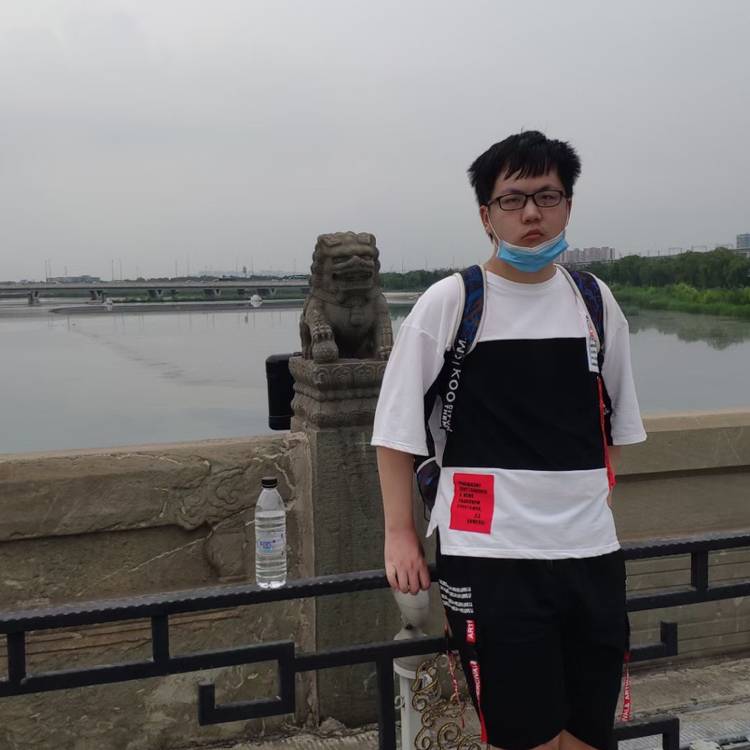 夕阳深拥高兴的照片