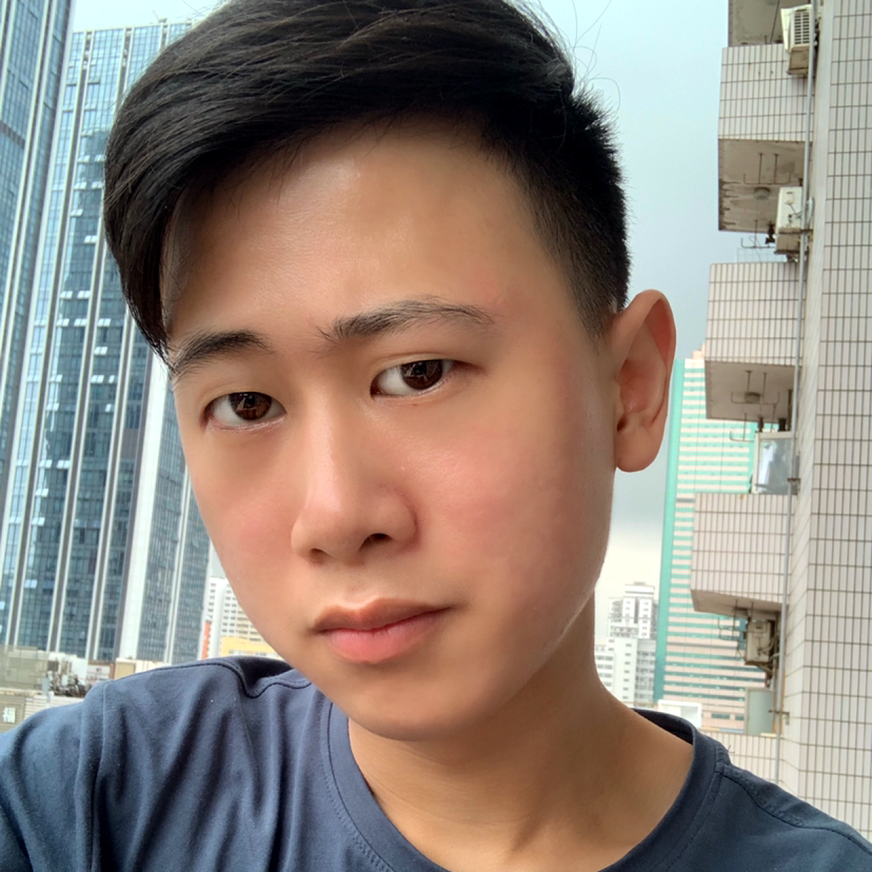 生动愿浮波的照片