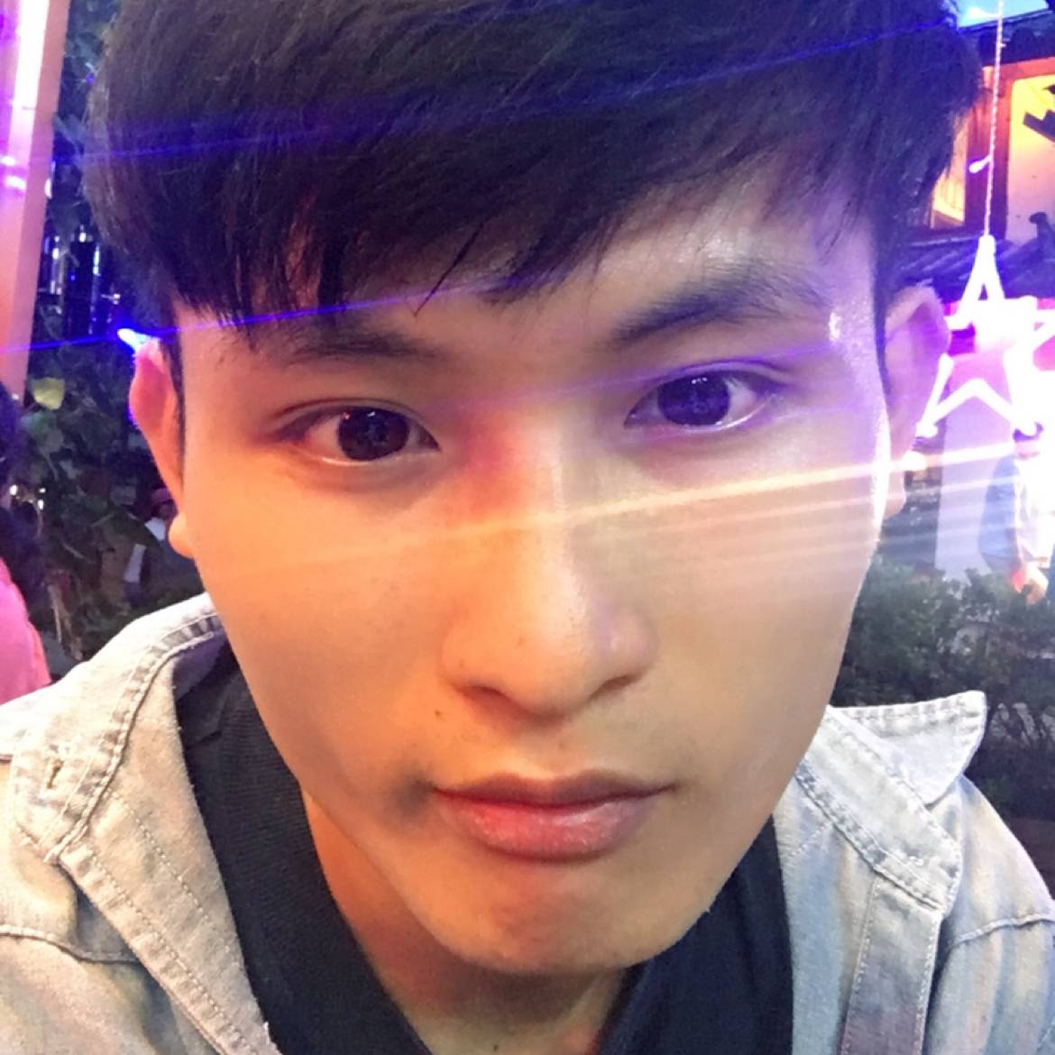 So Hot.的照片