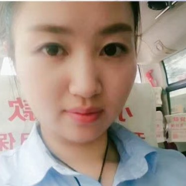 天边的云光的照片