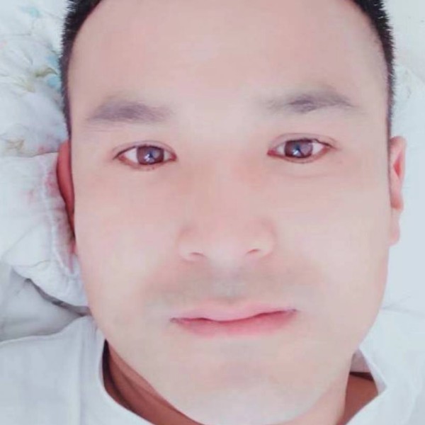 辛勤蹙眉彩虹的照片