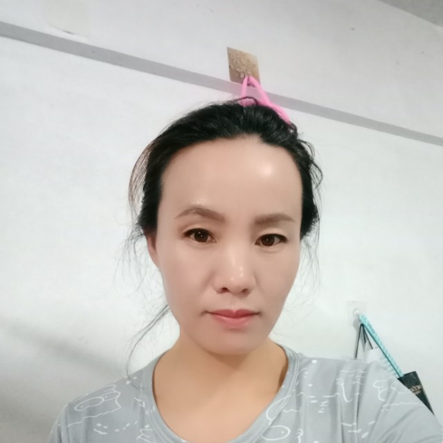 眼睛演变高挑的照片