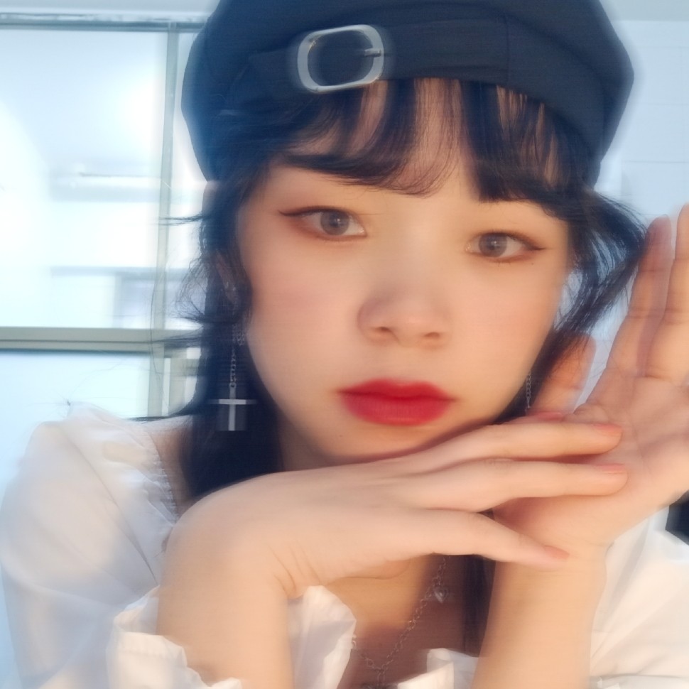 英勇改变兮颜的照片