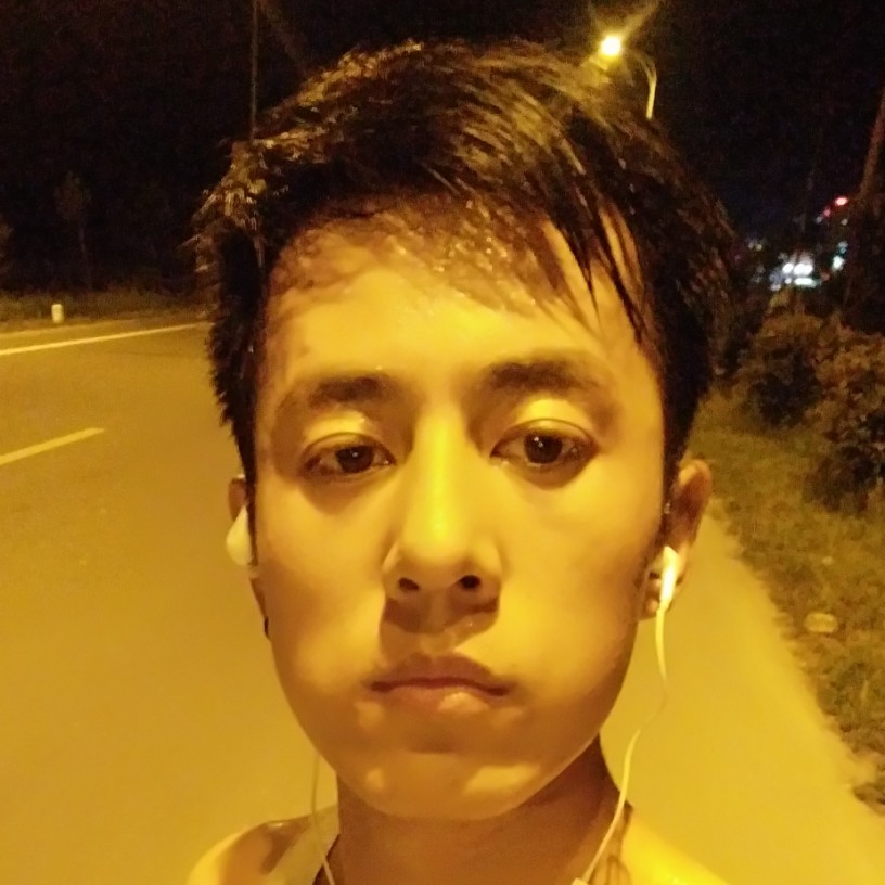 迷人凝眸流沙的照片