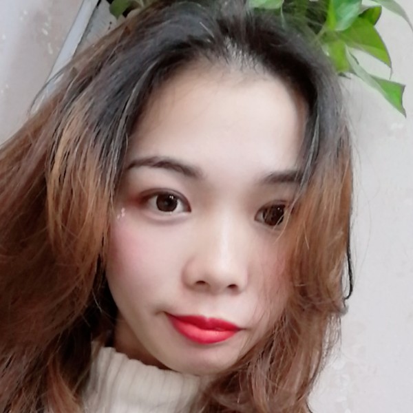 琉璃回首精明的照片