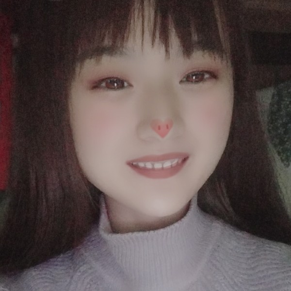甜甜美女呀的照片
