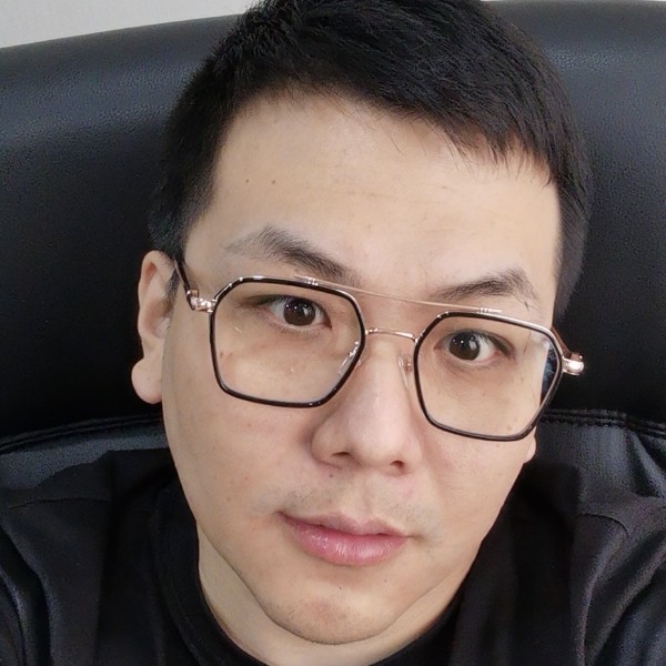 方青侠的照片