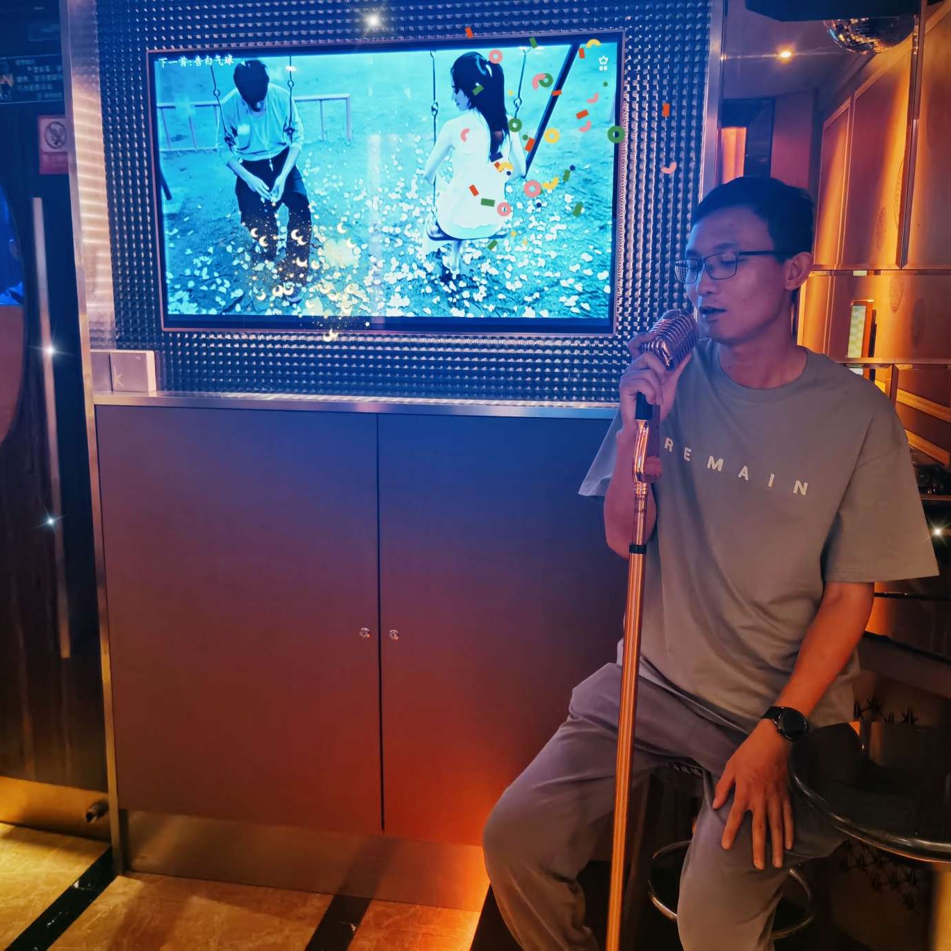 尹凯11的照片