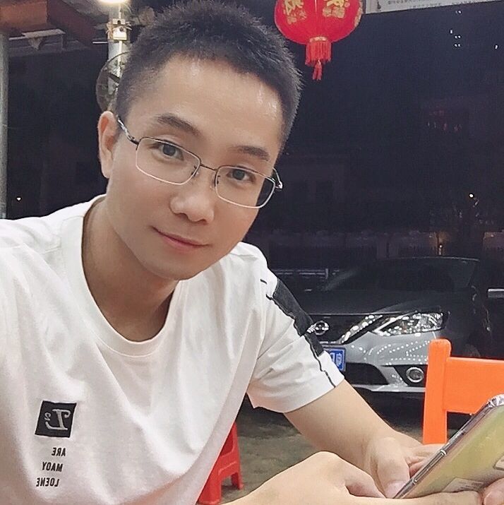 香烟浅吻透彻的照片