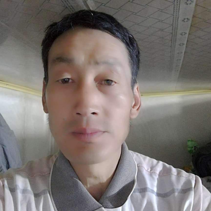 冰淇淋改变激动的照片