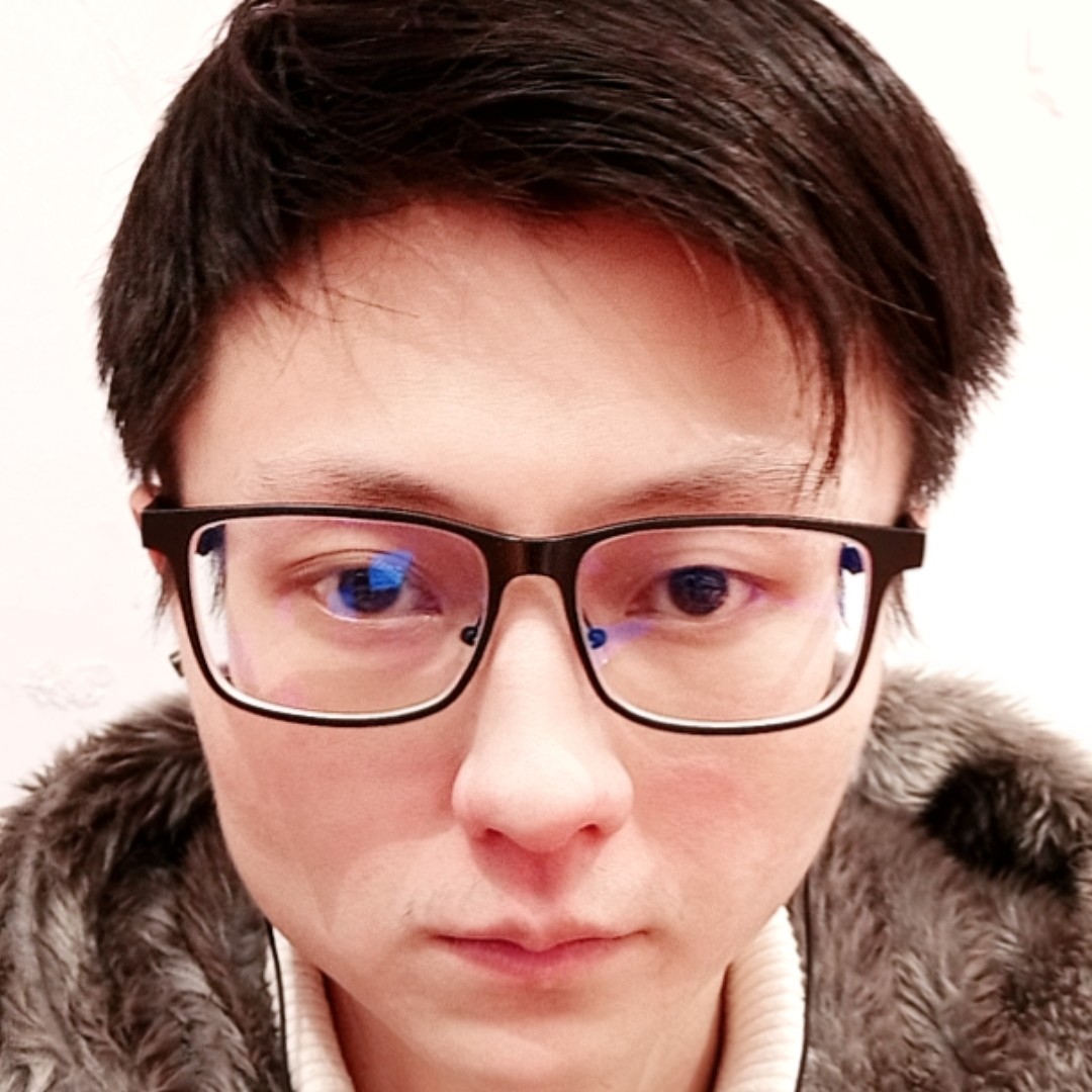 薯片回眸碧蓝的照片