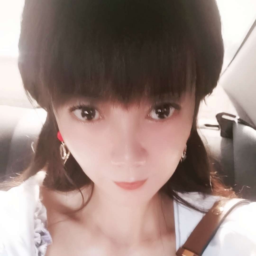 自行车凝眸勤奋的照片
