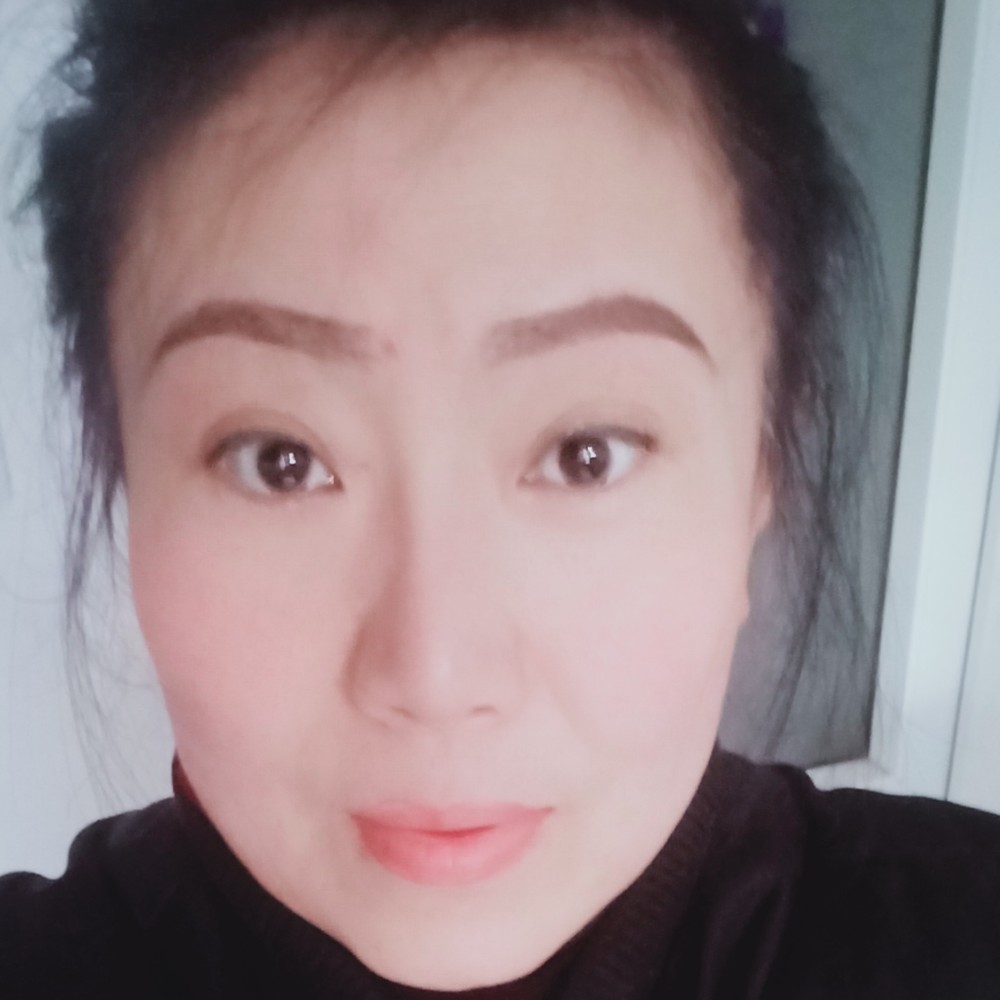 430淡淡的女人的照片