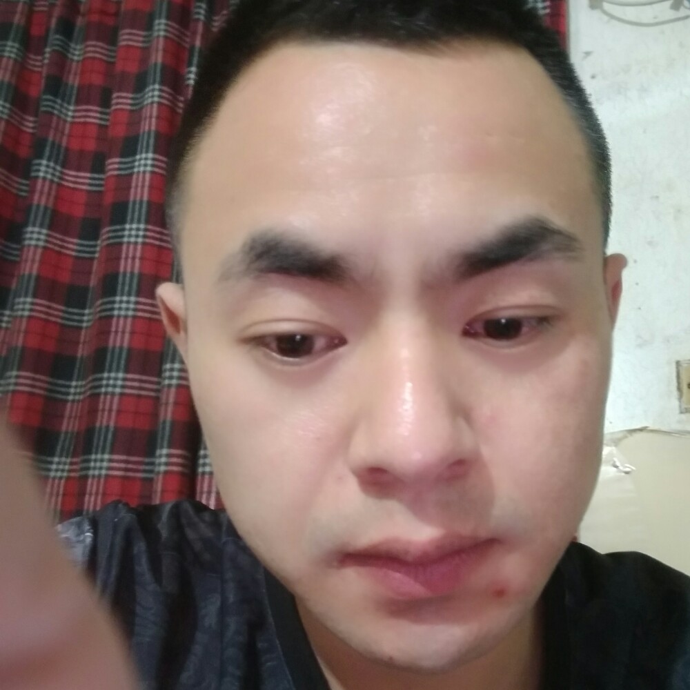 真诚点.的照片