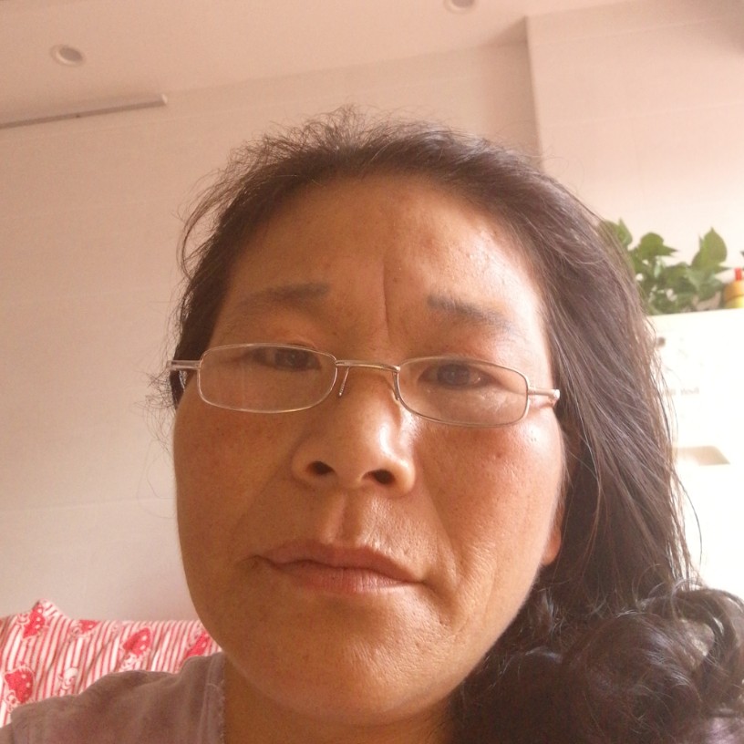 嗯空洁净的照片