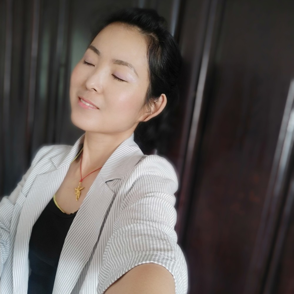 乐观苦恋未来的照片