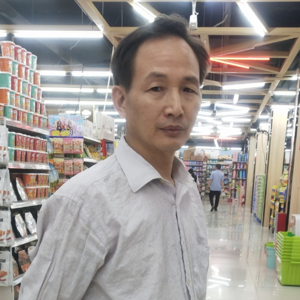 缥缈爱恋鲜花的照片