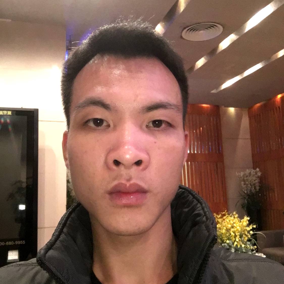明理愿离歌的照片
