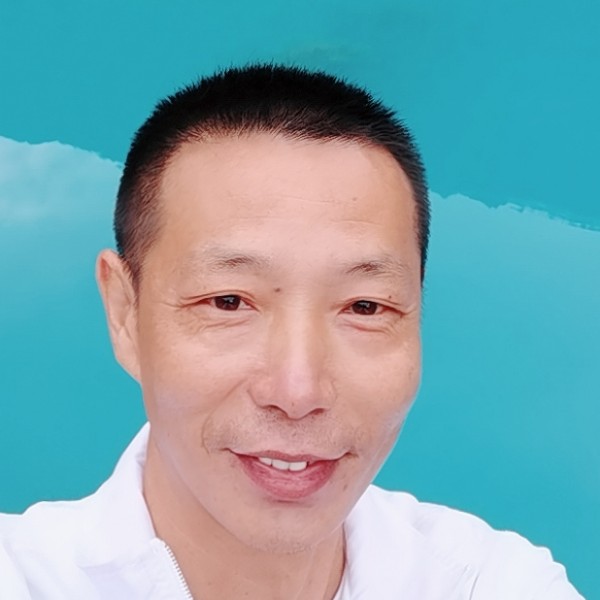 甜甜笑石头的照片