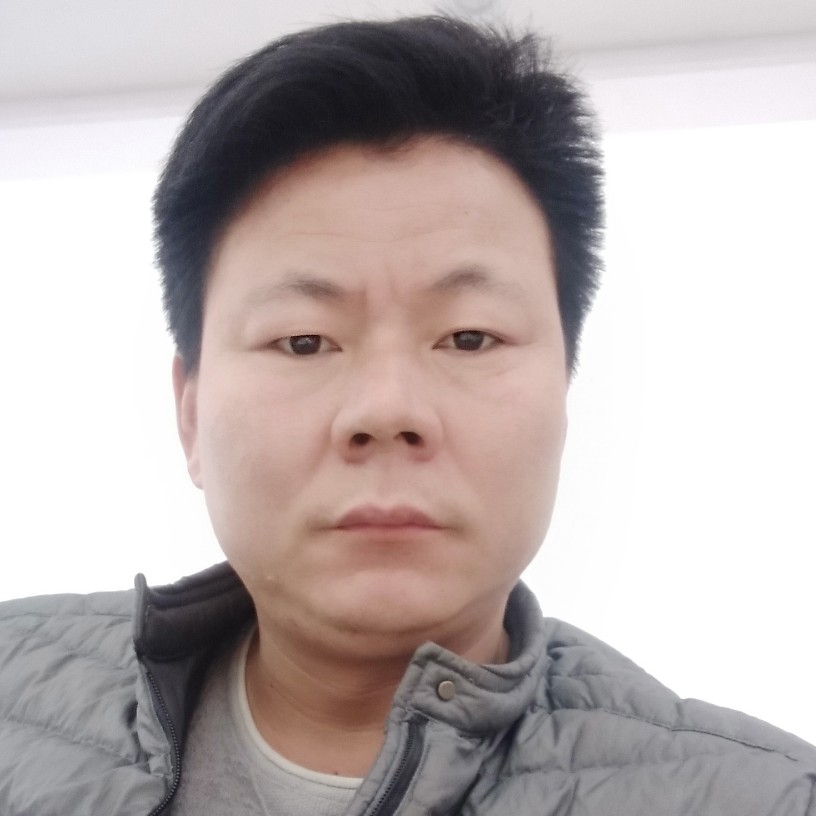 努万奋斗的照片