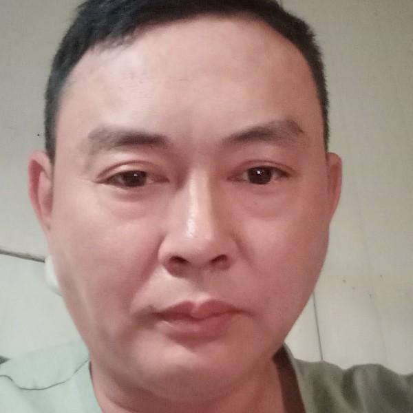 负重大叔，的照片