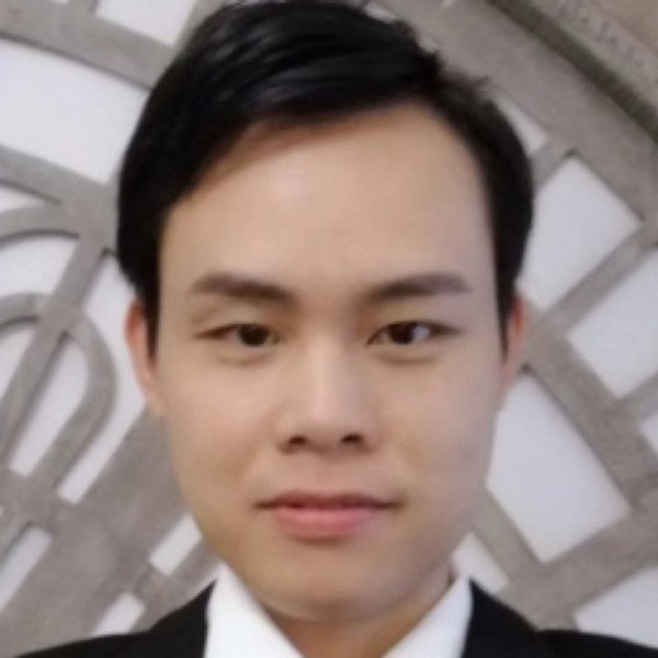 南粤雄仁的照片