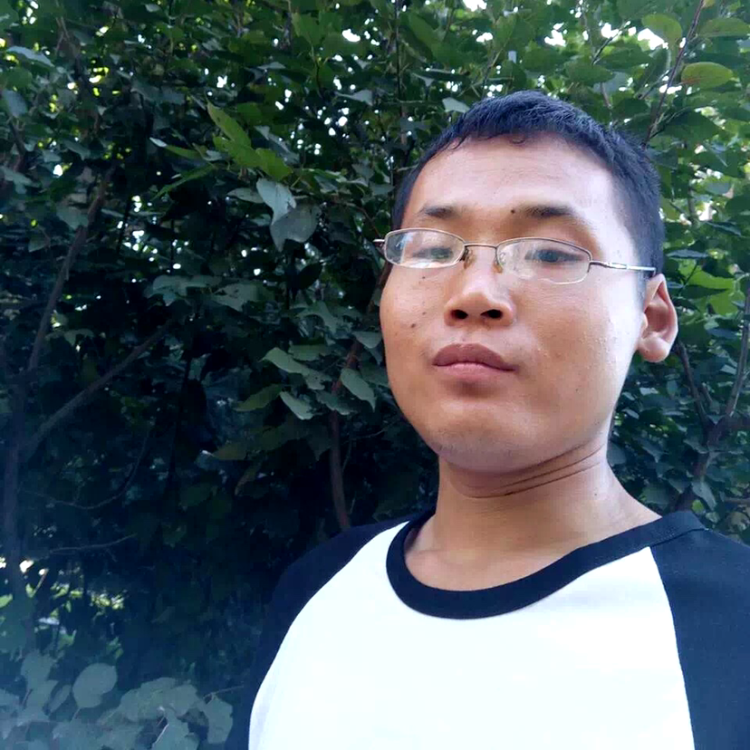 找人G8安的照片