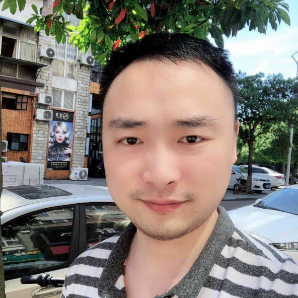大力回眸冬日的照片