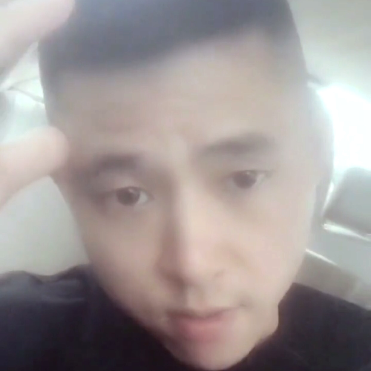 彩色回眸晨曦的照片