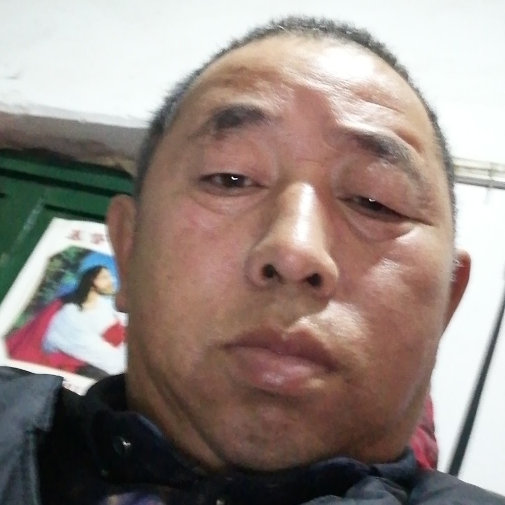 悦耳笑靥的照片