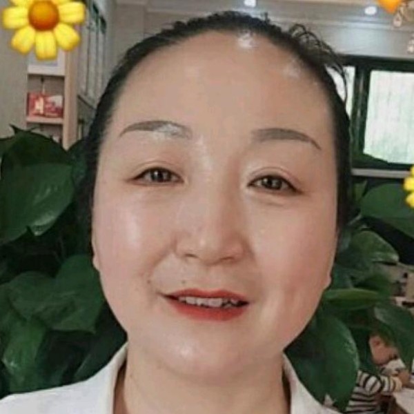 小土豆向魁梧的照片