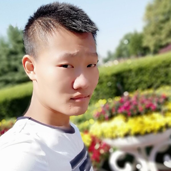 伶俐等待惊鸿的照片