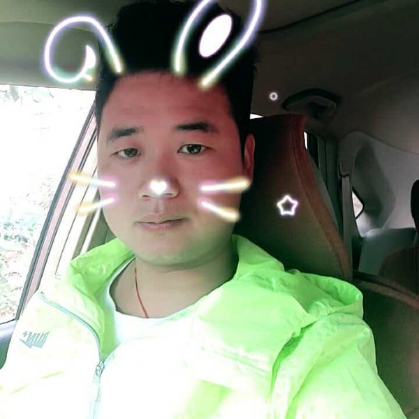 笑得坦荡的照片