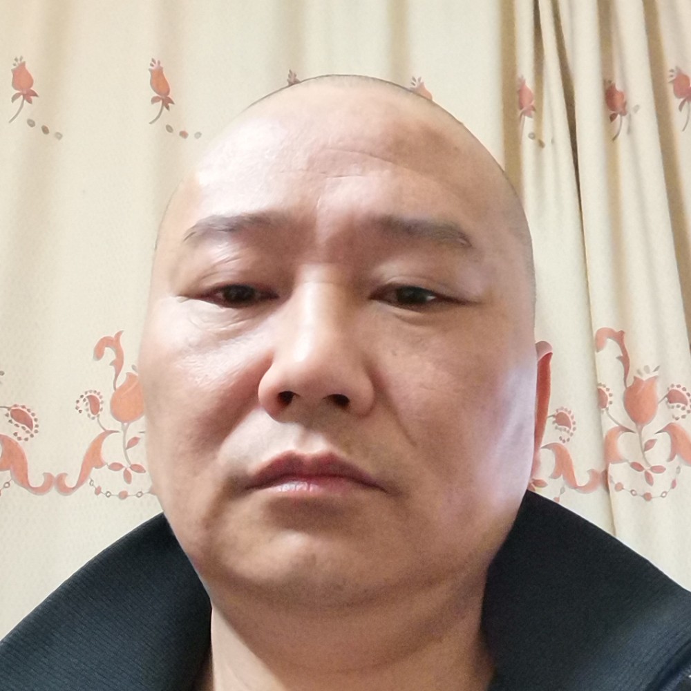 红玫瑰苦恋野性的照片