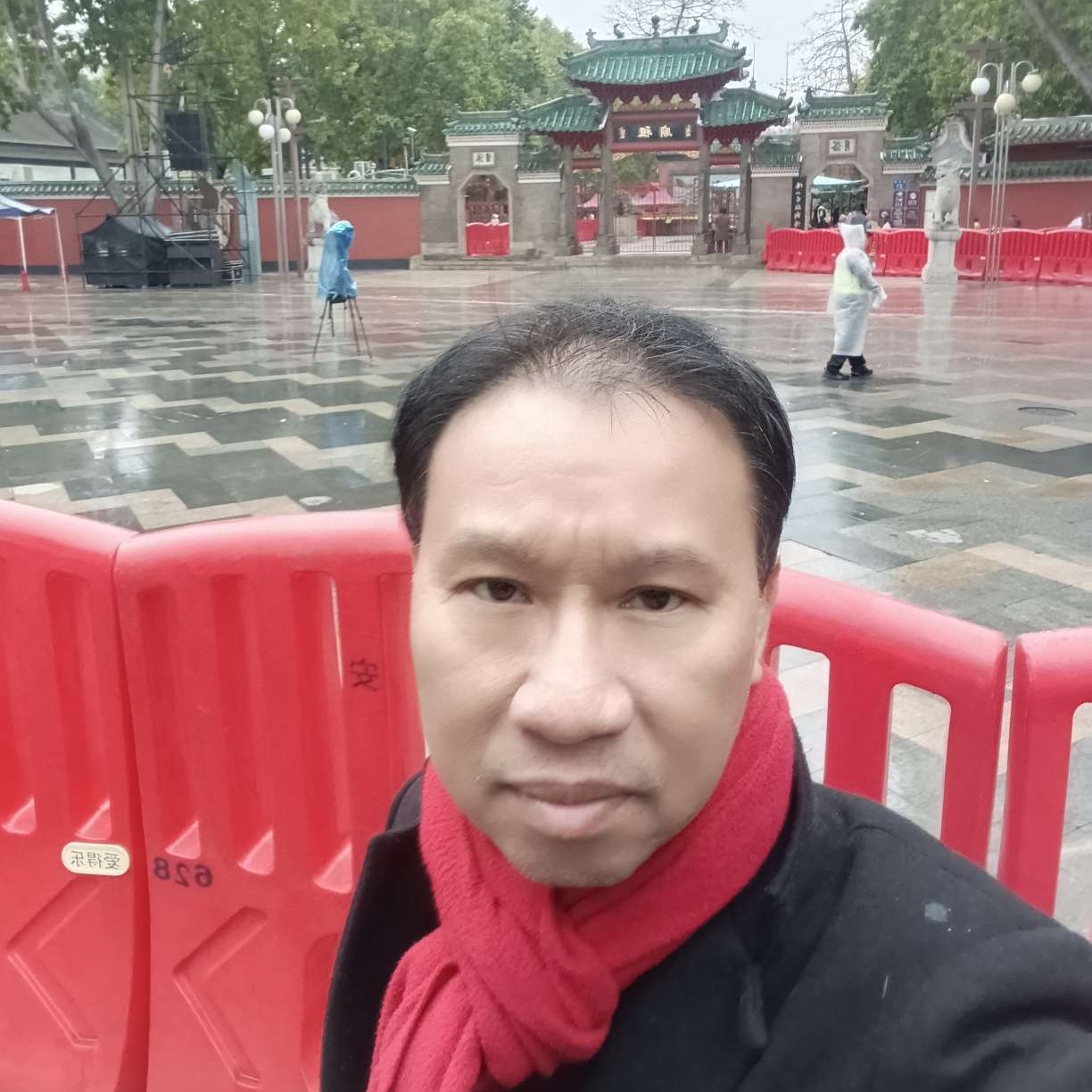 明了的照片