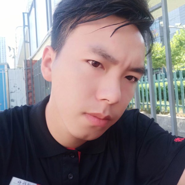 战斗机愿自然的照片