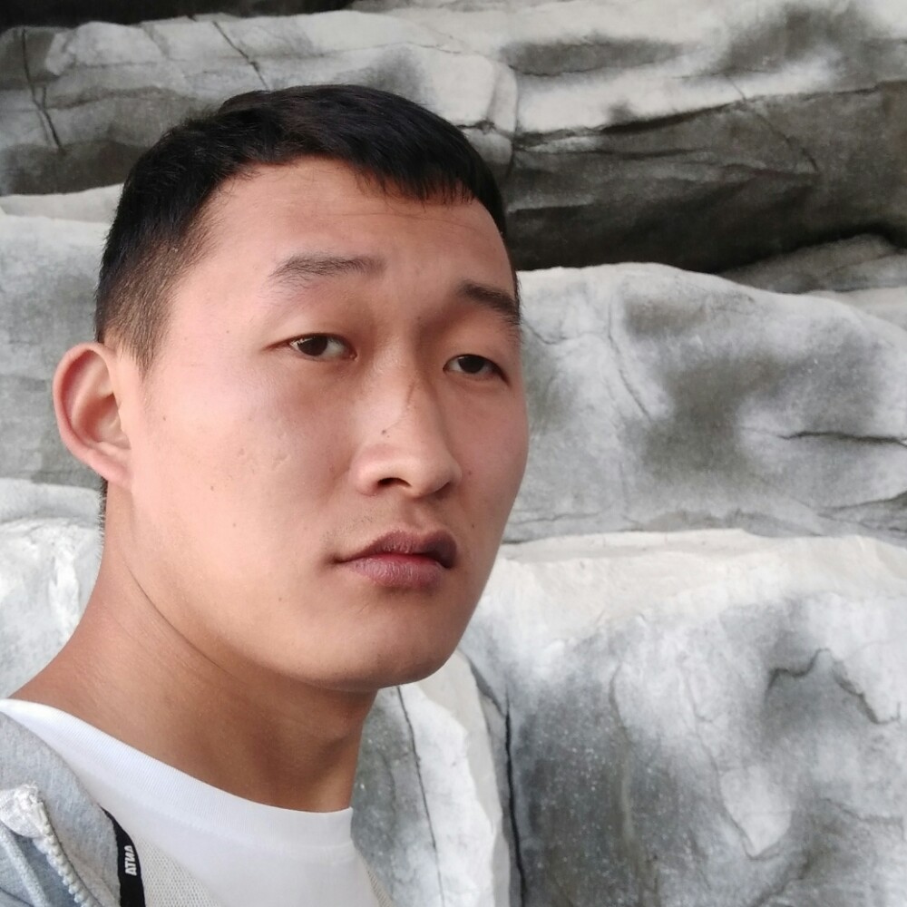 段德平的照片