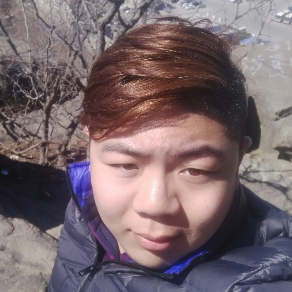 叨叨叨深深深的照片