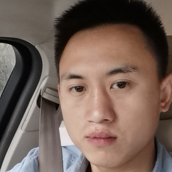 春天爱恋落寂的照片