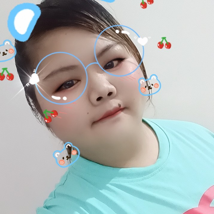 白辰月的照片