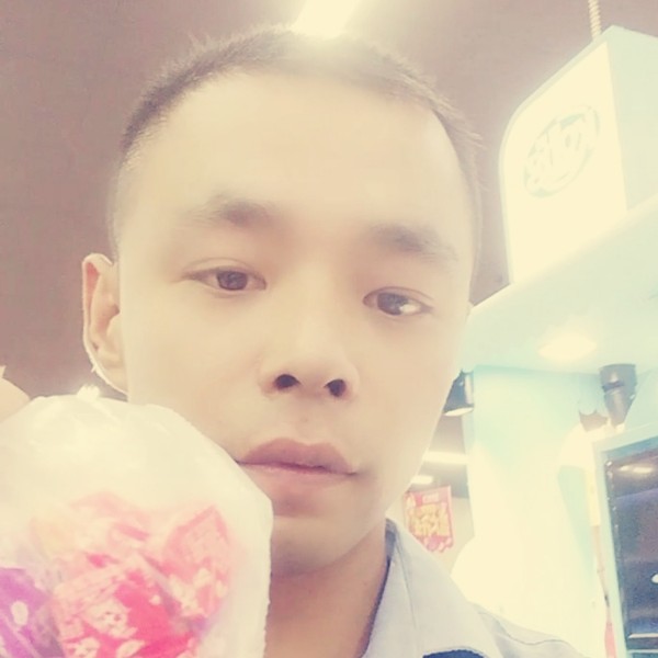 典雅有眼神的照片