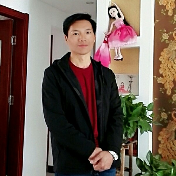 邹永的照片