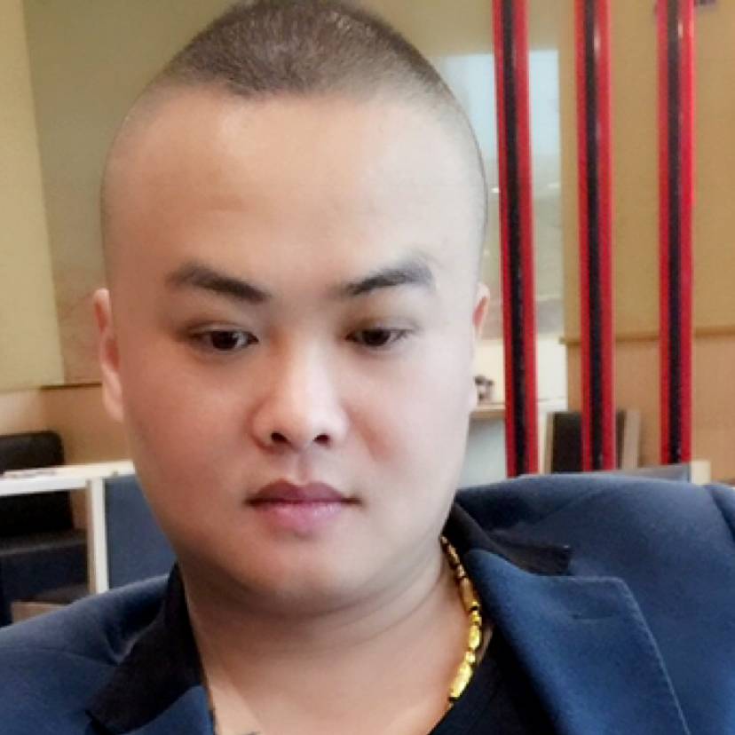 彩色回眸小土豆的照片