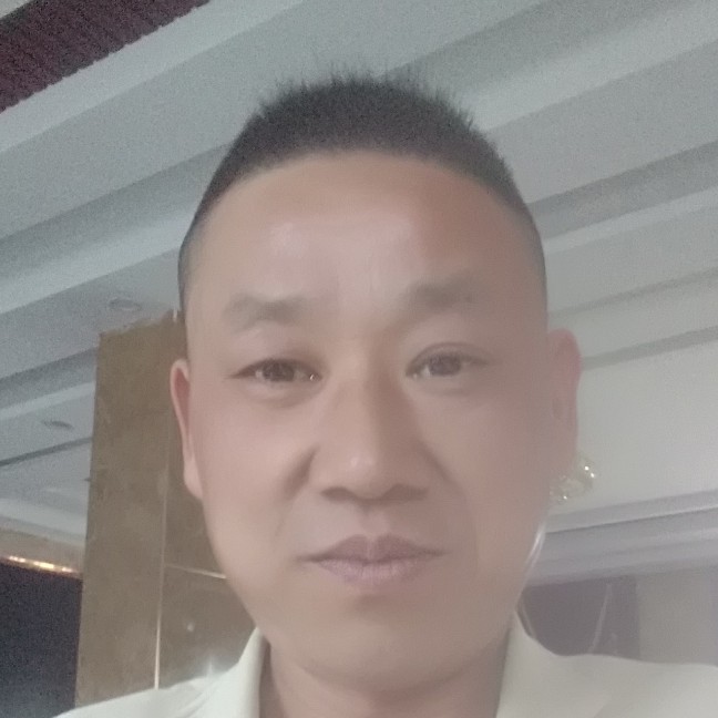 张课国内粉的照片