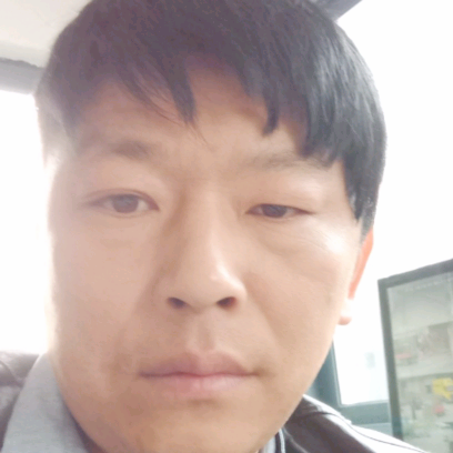 男人真的好累的照片