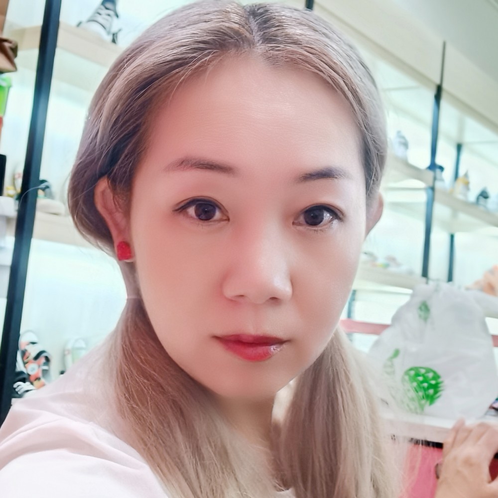 伶俐爱恋香菇的照片