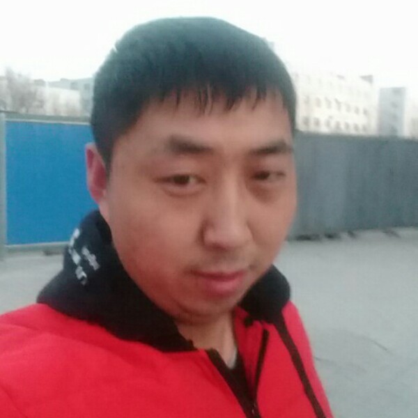 迷人的笑脸的照片