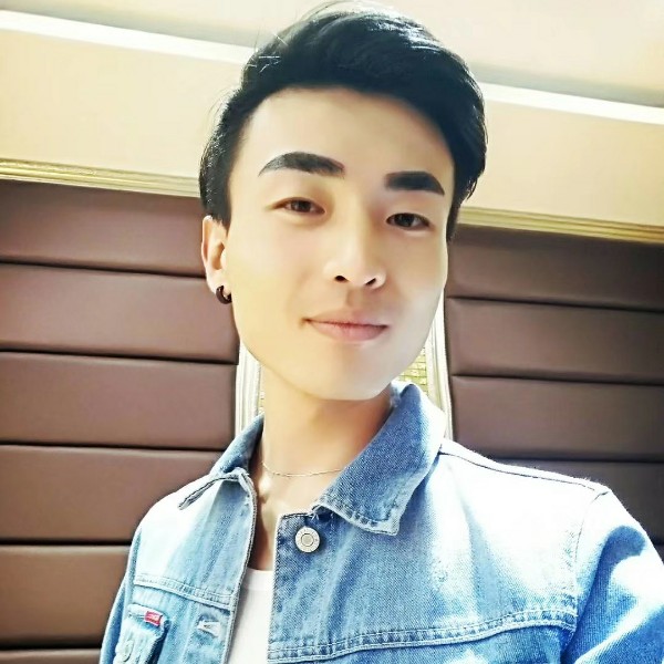 劲七的照片