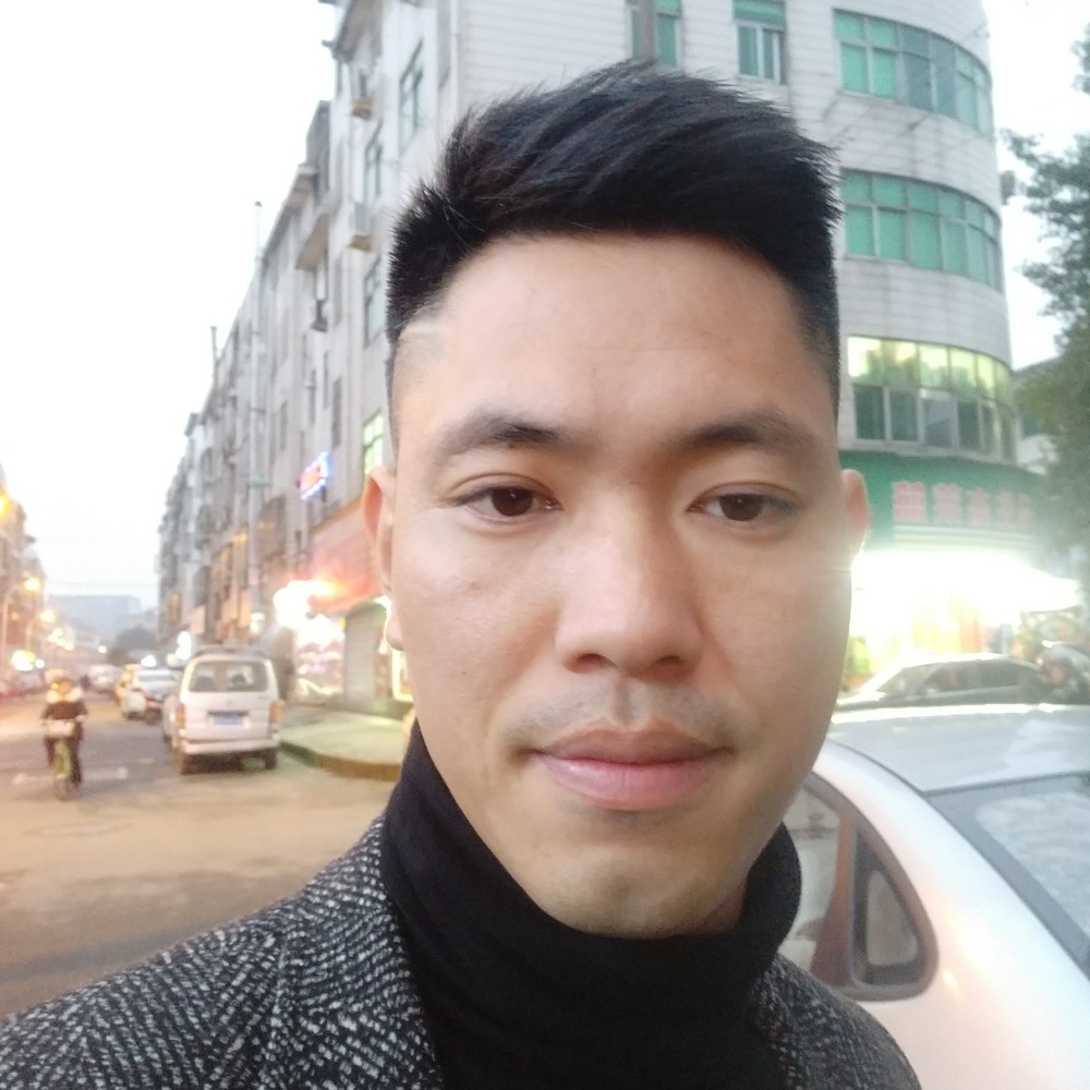 李辉爷的照片